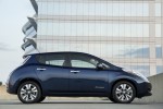 2016_nissan_leaf_03