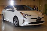 prius_white